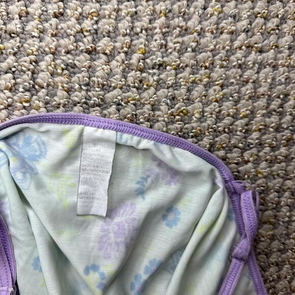 The cutest vintage y2k stretchy green & purple lace floral cami top - Picture 4 of 6